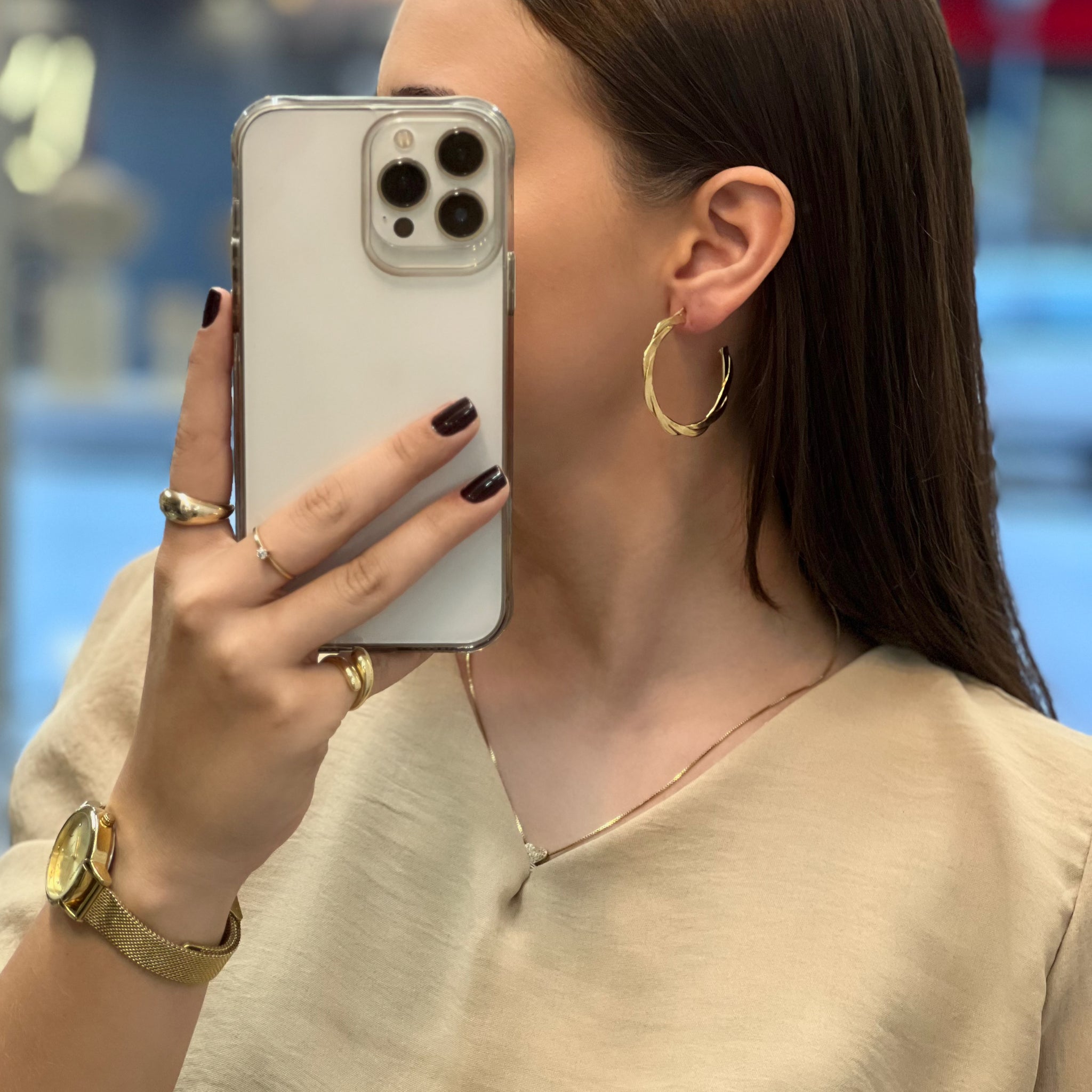 Brinco Meia Argola Torcida Lisa