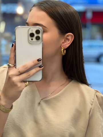 Brinco Meia Argola Retorcida