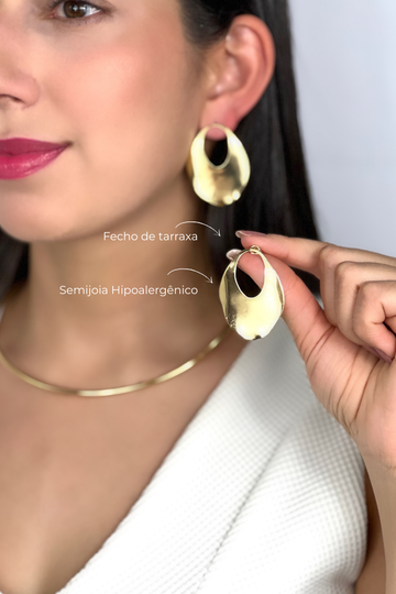 Brinco Oval Vazado Orgânico
