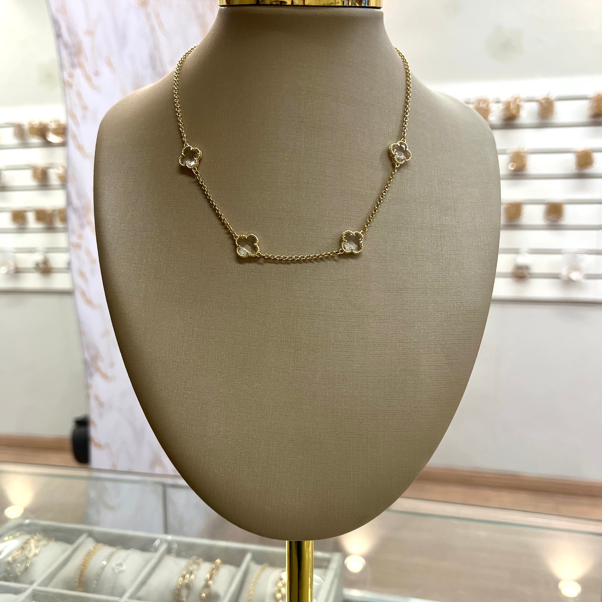 Chocker 4 Trevos com Zircônia