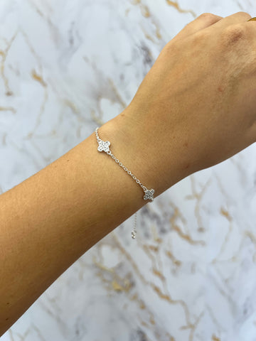 Pulseira Trevo cravejado com Zircônia 18cm