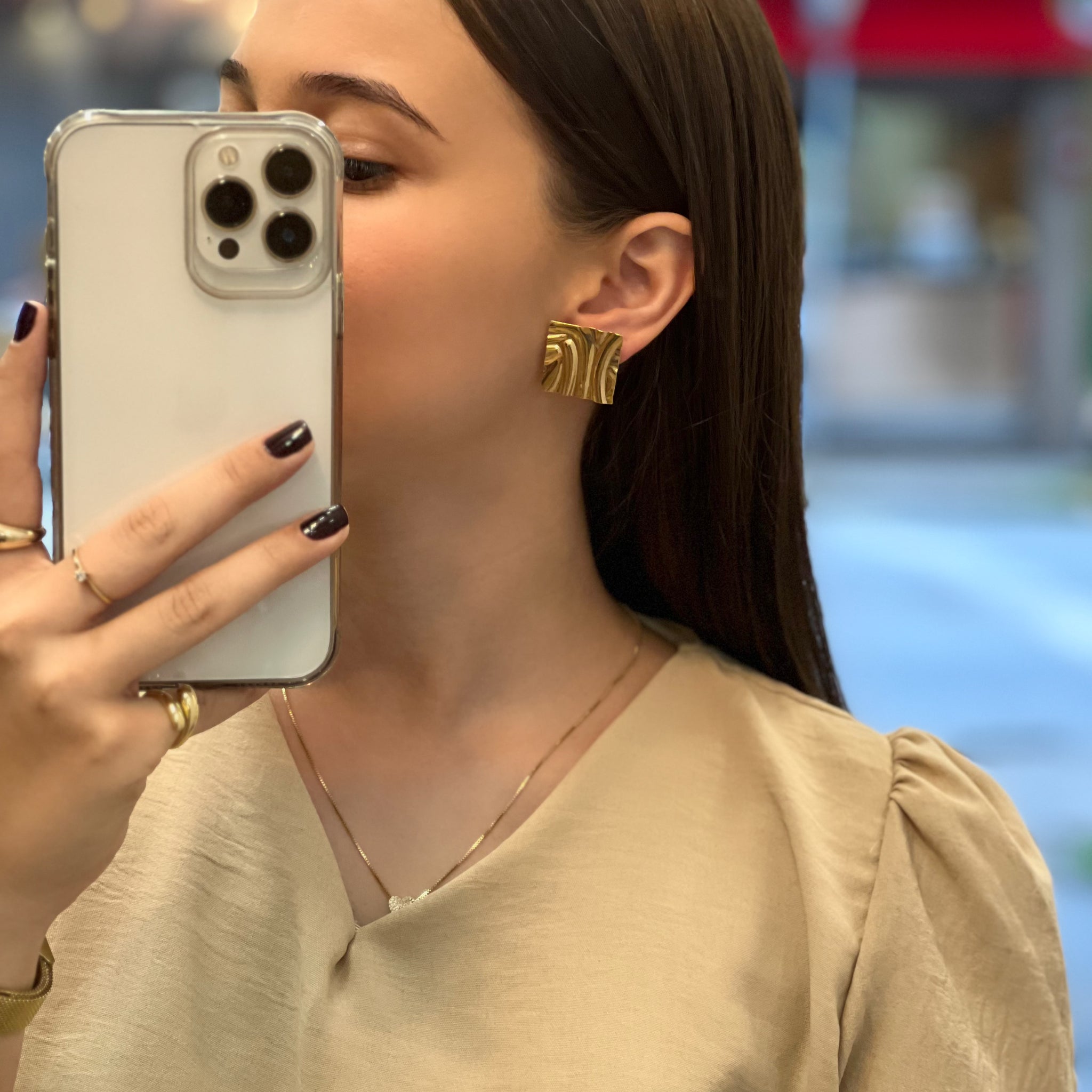 Brinco Quadrado Martelado